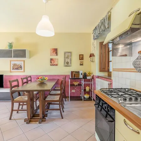 La Vecchia Fornace La Piastra Shared Pool- Abetone Apartment