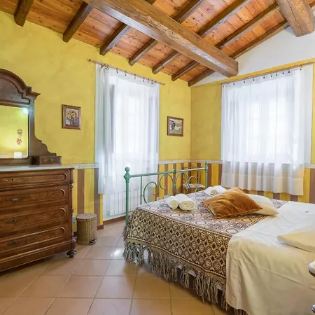 La Vecchia Fornace La Piastra Shared Pool- Abetone Apartment *